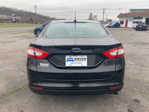 2015 Ford Fusion SE Clean Title Clean Carfax 109K for sale in Vinton, VA – photo 6