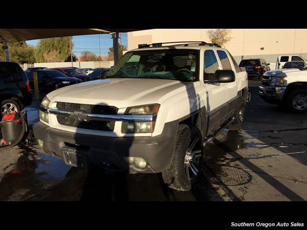 3/4 TON 2004 Chevrolet Avalanche 4x4 for sale in Medford, OR – photo 2