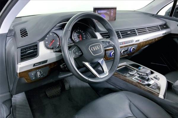 2018 Audi Q7 2 0T Premium Plus - - by dealer - vehicle for sale in Honolulu, HI – photo 14