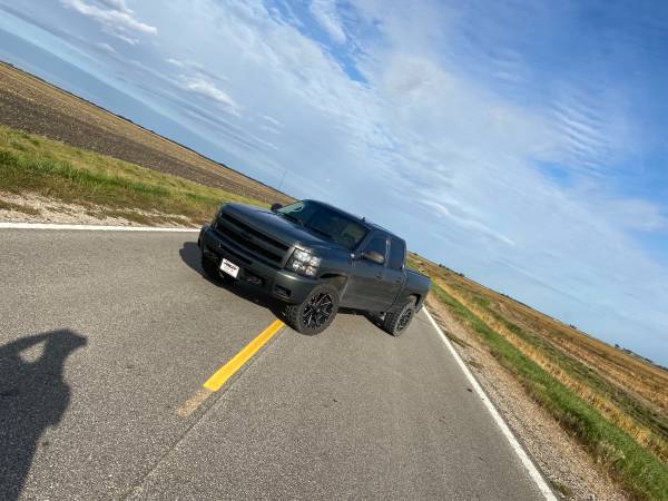 2011 Chevy Silverado for sale in Other, ND – photo 6