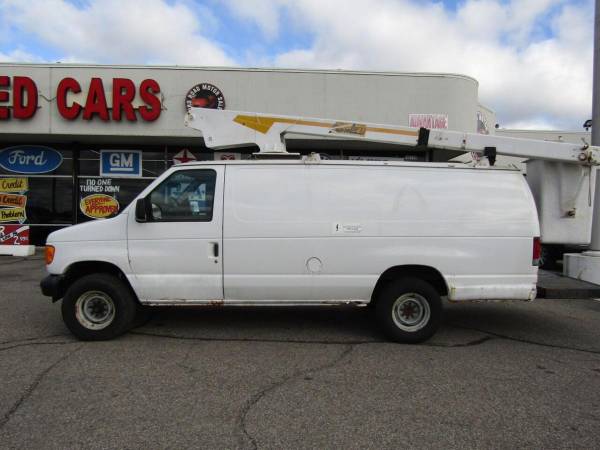 2005 Ford E-Series Cargo E 350 SD 3dr Extended Cargo Van WITH TWO... for sale in Dearborn, MI – photo 2