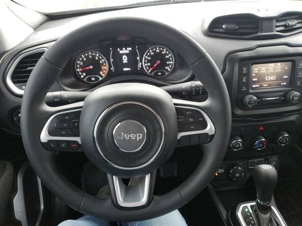 2018 Jeep Renegade Sport - - by dealer - vehicle for sale in LIVINGSTON, MT – photo 17