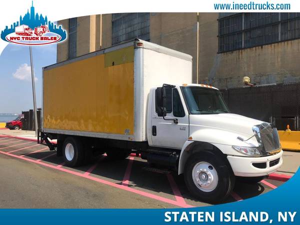 2005 INTERNATIONAL 4300 18' FEET NON CDL DIESEL BOX TRUCK LIF-maryland for sale in Staten Island, District Of Columbia – photo 3