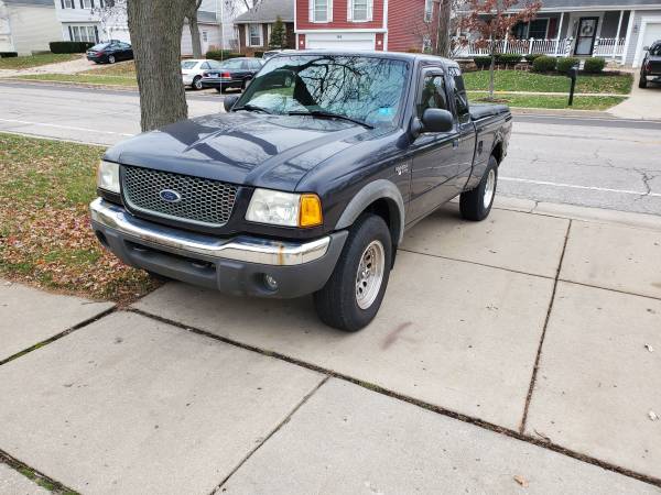 2001 Ford Ranger XLT 4X4 Extended cab pickup truck - cars & trucks -... for sale in Schaumburg, IL