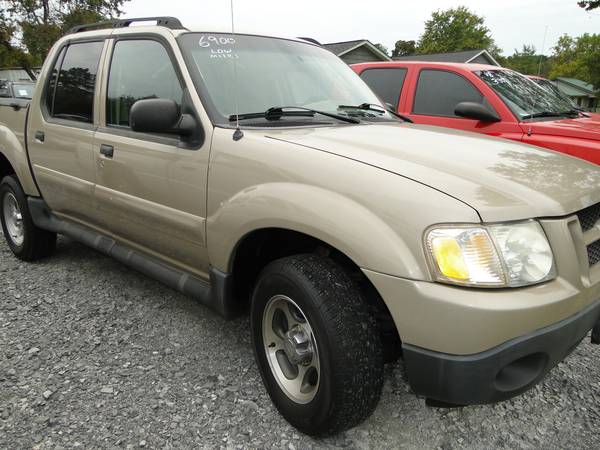 05 Ford Explorer Sport Trac Truck Low miles! - cars & trucks - by... for sale in Maryville, TN