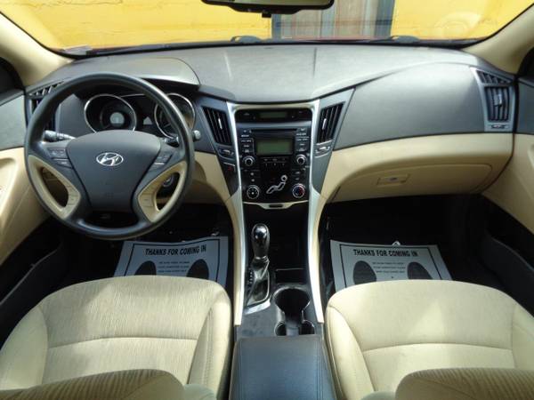 2013 HYUNDAI SONATA ( VERY CLEAN ) - cars & trucks - by dealer -... for sale in Upperville, VA – photo 13