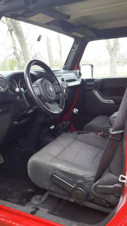 2012 jeep wrangler rubicon, 6 speed manual, red - - by for sale in Hanlontown, IA – photo 2