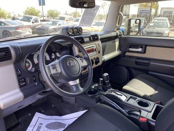 2014 Toyota FJ Cruiser 4x4 - - by dealer for sale in Rialto, CA – photo 10