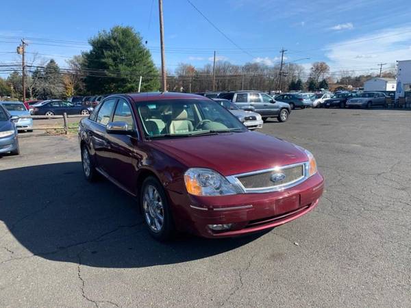 2007 Ford Five Hundred 4dr Sdn Limited AWD - cars & trucks - by... for sale in East Windsor, CT – photo 2