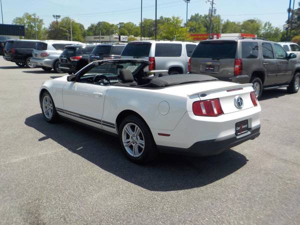 2010 Ford Mustang V6 CALIFORNIA SPECIAL CONVERTIBLE, FORD SYNC, CRUI for sale in Virginia Beach, VA – photo 6