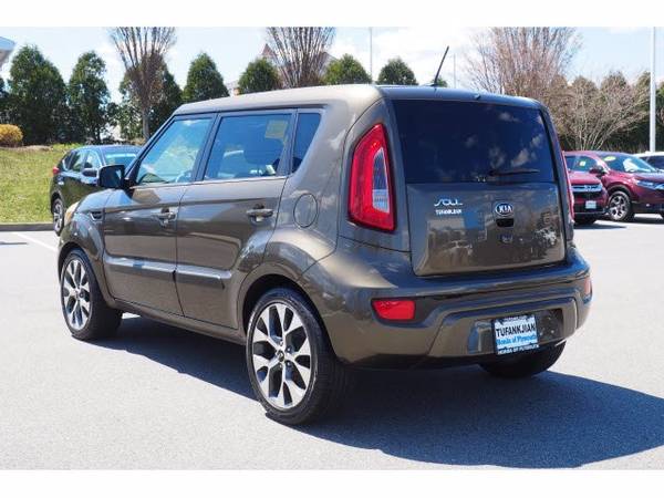 2013 Kia Soul ! hatchback Green - - by dealer for sale in Plymouth, MA – photo 2