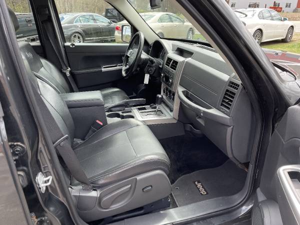 2010 Jeep Liberty 4WD 4dr Limited - - by dealer for sale in North Oxford, MA – photo 8