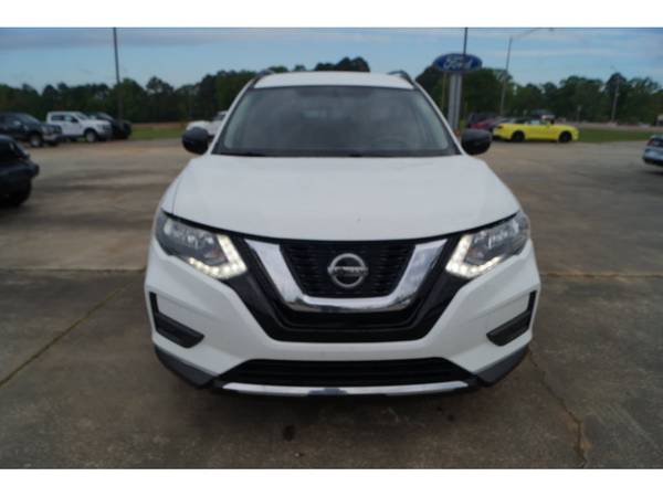 2018 Nissan Rogue SV - - by dealer - vehicle for sale in Forest, MS – photo 20