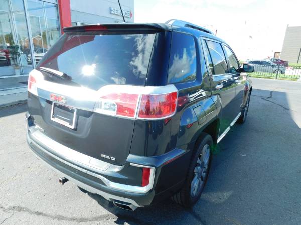 2017 GMC TERRAIN DENALI**LIKE NEW**LOW MILES**FINANCING AVAILABLE**... for sale in redford, MI – photo 8