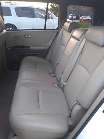 07 TOYOTA HIGHLANDER 4X4 LIMITED SPORT Impeccable! Maint for sale in East Derry, NH – photo 17