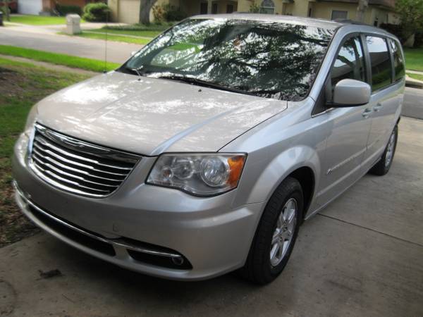 2012 Chrysler Town & Country for sale in Rockledge, FL – photo 2