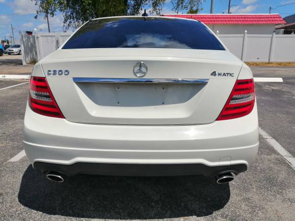 2012 MERCEDES BENZ C300 - - by dealer - vehicle for sale in Fort Lauderdale, FL – photo 10