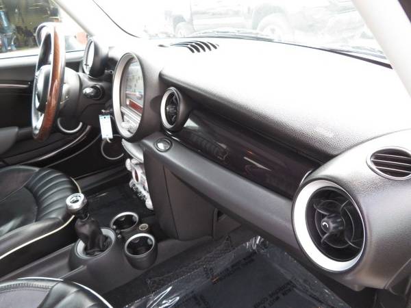 2007 MINI Cooper Hardtop 2dr Cpe 6 Speed Manual 125, 000 miles 4, 400 for sale in Waterloo, IA – photo 6