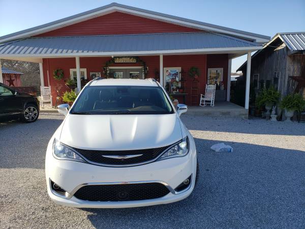 2017 Crysler Pacifica LIMITED - cars & trucks - by owner - vehicle... for sale in Bowling Green , KY – photo 24
