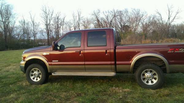 2006 F-250 Diesel King Ranch Crew Cab 4x4 - cars & trucks - by owner... for sale in Kansas, AR – photo 2