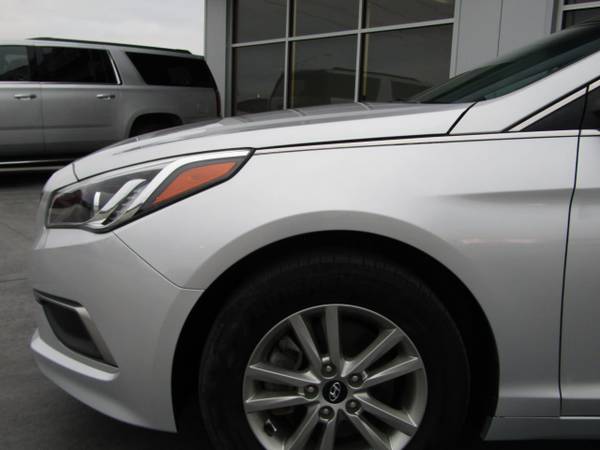 2017 *Hyundai* *Sonata* *SE 2.4L* Symphony Silver - cars & trucks -... for sale in Omaha, NE – photo 20