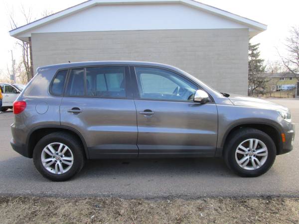 2012 volkswagen tiguan awd 77xxx miles - - by dealer for sale in Montrose, MN – photo 2