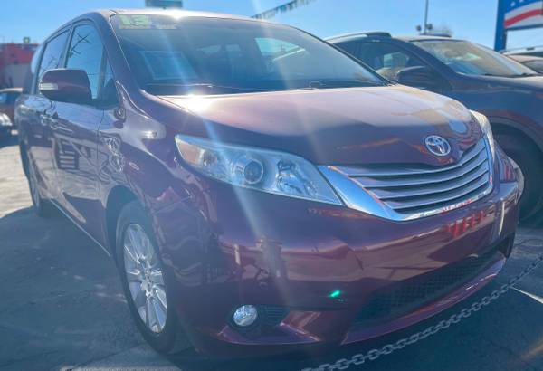 2013 Toyota Sienna - - by dealer - vehicle automotive for sale in Reno, NV – photo 8