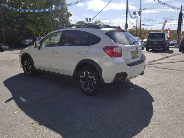 2014 Subaru Crosstrek Premium | Clean Carfax, Heated Seats, Sunroof!! for sale in New Hampton, NY – photo 4