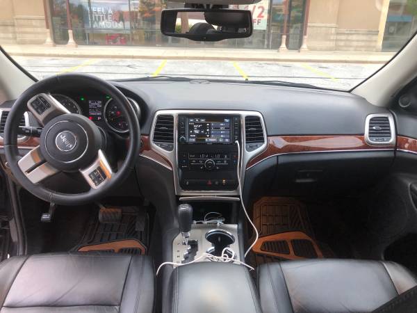 2013 Jeep Grand Cherokee Limited 4WD for sale in Avon, OH – photo 9