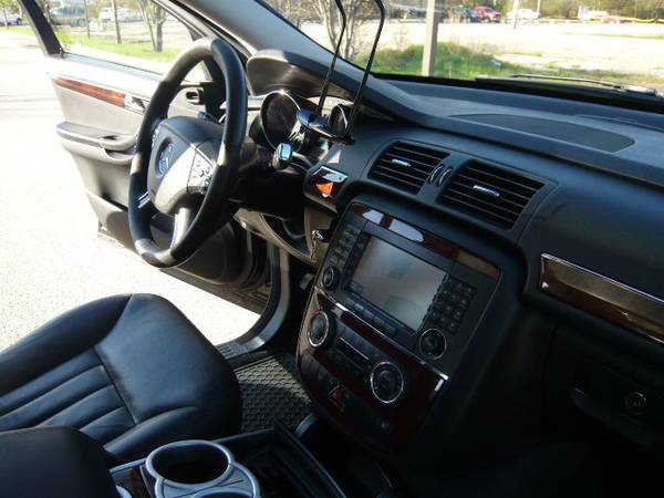 2007 Mercedes-Benz R320 CDI 4-Matic Turbodiesel - Black/Black... for sale in Buffalo Grove, IL – photo 17
