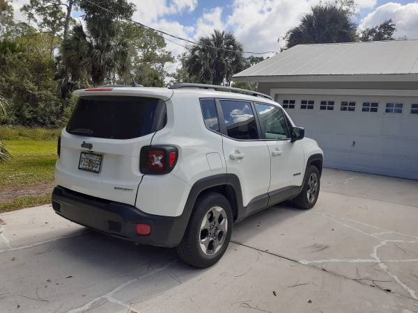 2017 Jeep Renegade Sport - cars & trucks - by owner -... for sale in Naples, FL – photo 4