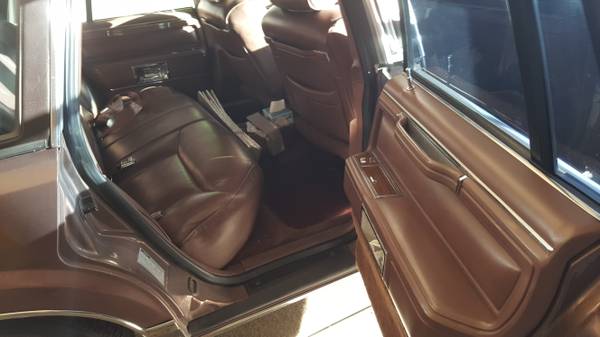 1988 Lincoln Town Car Signature Series "barn find" 43K original miles for sale in Glendale, AZ – photo 7