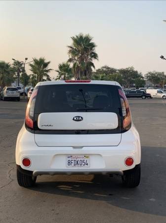2019 Kia Soul + ONE OWNER****LOW MILES****SUPER NICE AND CLEAN -... for sale in Sacramento , CA – photo 5