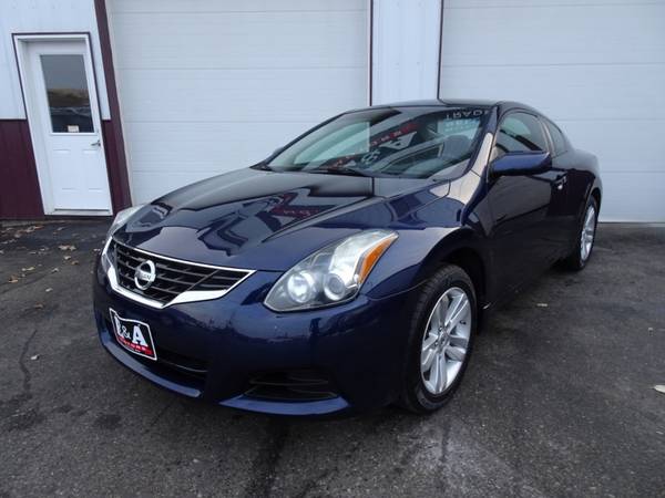 2010 Nissan Altima S - - by dealer - vehicle for sale in Waterloo, IA – photo 2