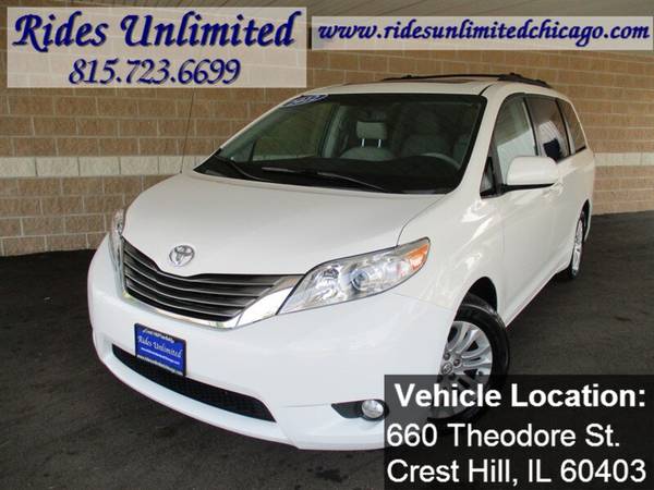 2012 Toyota Sienna Limited 7-Passenger - cars & trucks - by dealer -... for sale in Crest Hill, IL – photo 2