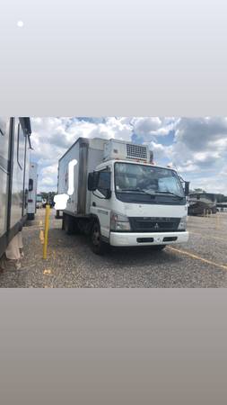 2009 Mitsubishi Fuso diesel 14 foot box with reefer unit - cars & for sale in Altamonte Springs, FL – photo 2