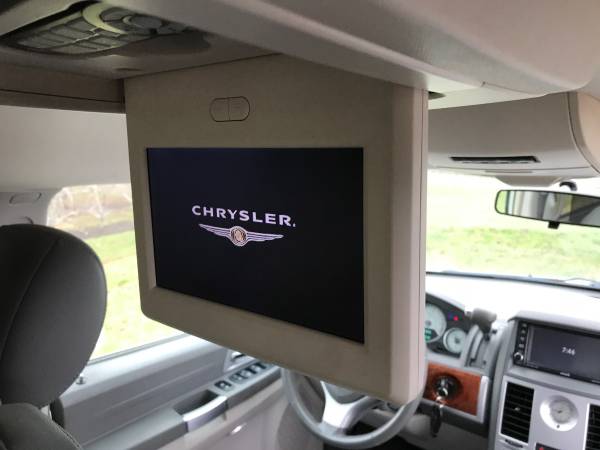 2008 Chrysler Town and Country Mini Van Touring Ed 1 Owner 100K for sale in Other, PA – photo 21