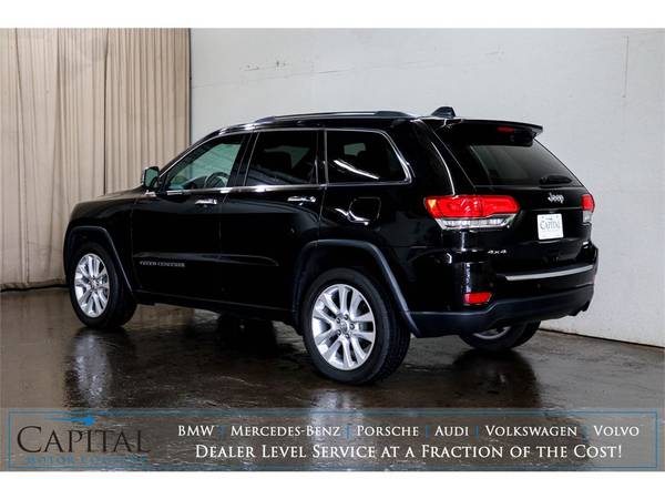 17 Jeep Grand Cherokee Limited with Nav & Selec-Terrain Modes! -... for sale in Eau Claire, IA – photo 11