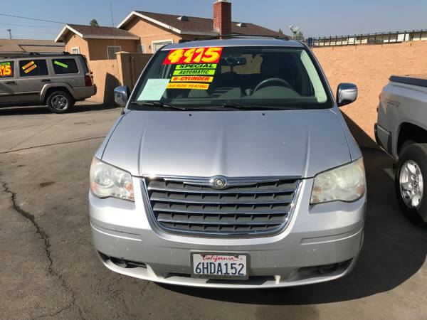 2009 CHRYSLER TOWN & COUNTRY>EXTRA CLEAN>CALL909 990331 24HR - cars... for sale in BLOOMINGTON, CA – photo 3