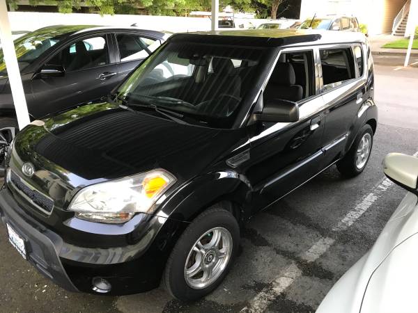 2010 Kia Soul Manual Transmission, Excellent Condition Low Milage! for sale in Vancouver, OR – photo 3