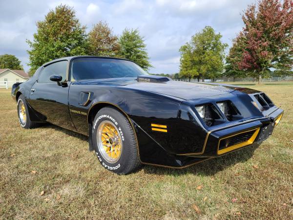 1981 Pontiac Trans Am low miles - cars & trucks - by owner - vehicle... for sale in Farmington, AR – photo 4