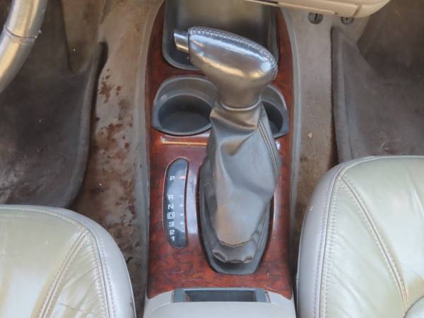 1999 Oldsmobile Bravada AWD SmartTrak - heated seats, camper/towing... for sale in Farmington, MN – photo 14