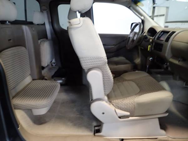 2007 Nissan Frontier SE 4dr King Cab 4WD 6.1 ft. SB (4L V6 5A), Dk. Gr for sale in Gretna, KS – photo 11