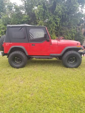 JEEP WRANGLER YJ -- GREAT CONDITION - TONS OF NEW PARTS for sale in Sebastian, FL – photo 5