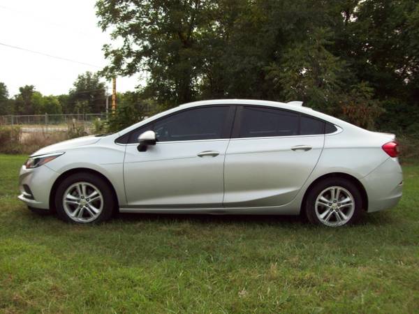 2016 Chevrolet Cruze LT Auto - - by dealer - vehicle for sale in Springdale, AR – photo 21