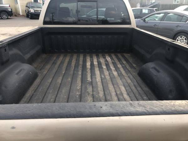 2004 Dodge Ram Pickup 1500 ST 2dr Regular Cab Rwd LB - cars & trucks... for sale in Derry, NH – photo 10