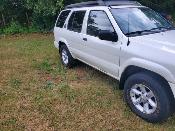 2003 Nissan Pathfinder for sale in Sumter, SC – photo 3
