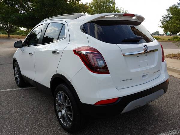 2017 BUICK ENCORE LOW MILES LEATHER! 1 OWNER! CLEAN CARFAX! MUST SEE! for sale in Norman, TX – photo 4