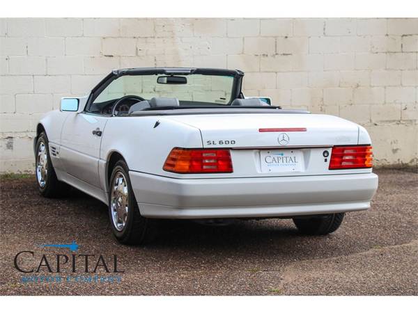 This SL600 has a Classic look! Power Soft Top! Get this V-12 Roadster! for sale in Eau Claire, WI – photo 13