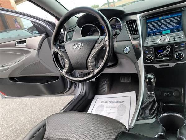 2014 HYUNDAI SONATA HYBRID Limited $995 Down Payment - cars & trucks... for sale in Temple Hills, District Of Columbia – photo 16